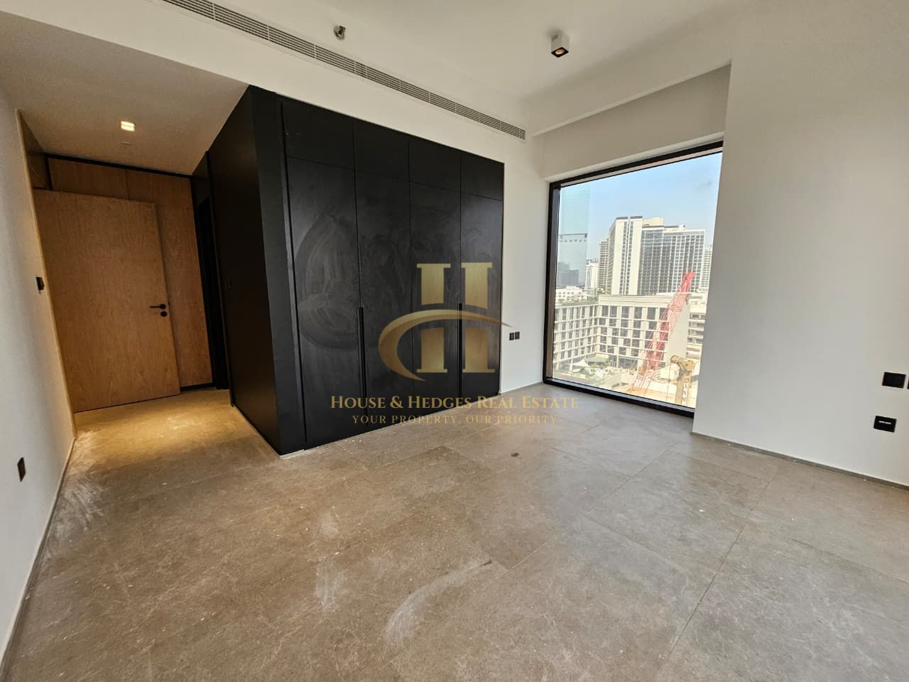 High Floor | Kitchen Appliance | Vacant