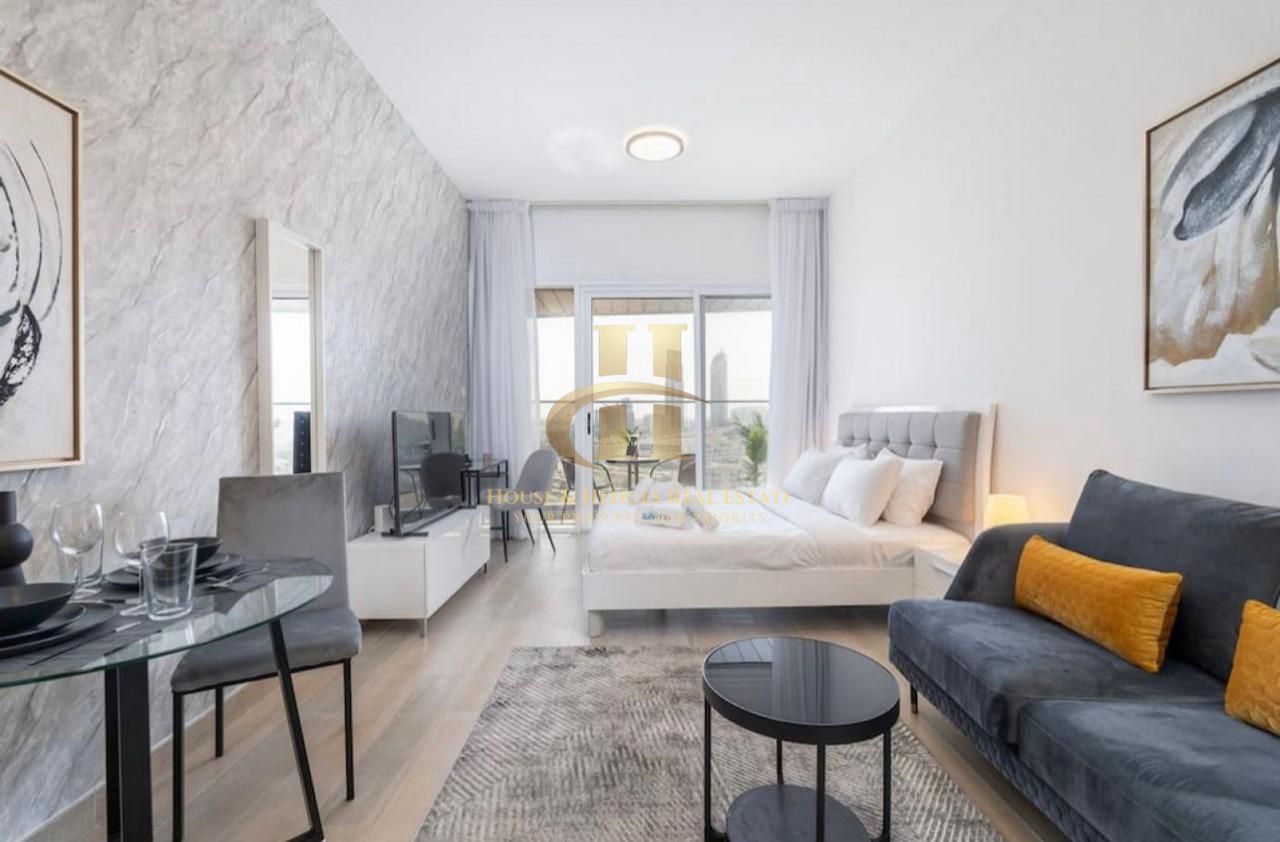 Fully Furnished | High Floor | Ready to Move