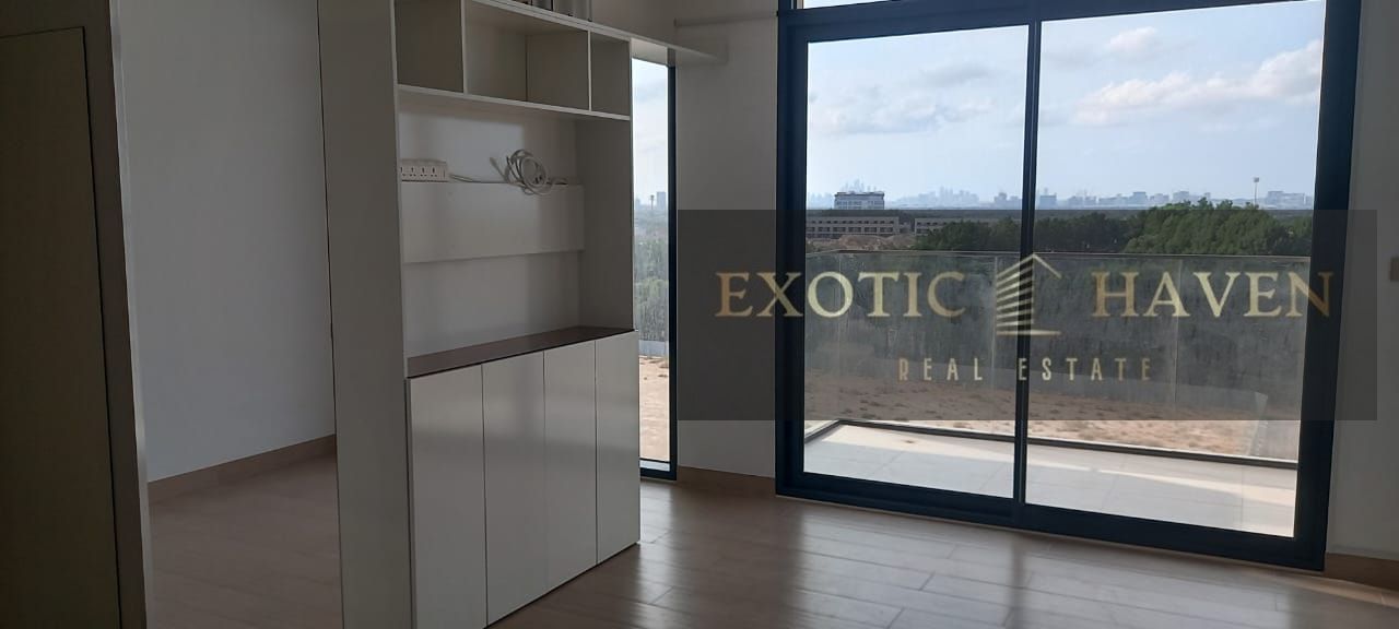 Studio | Ready to Move In | Brand New