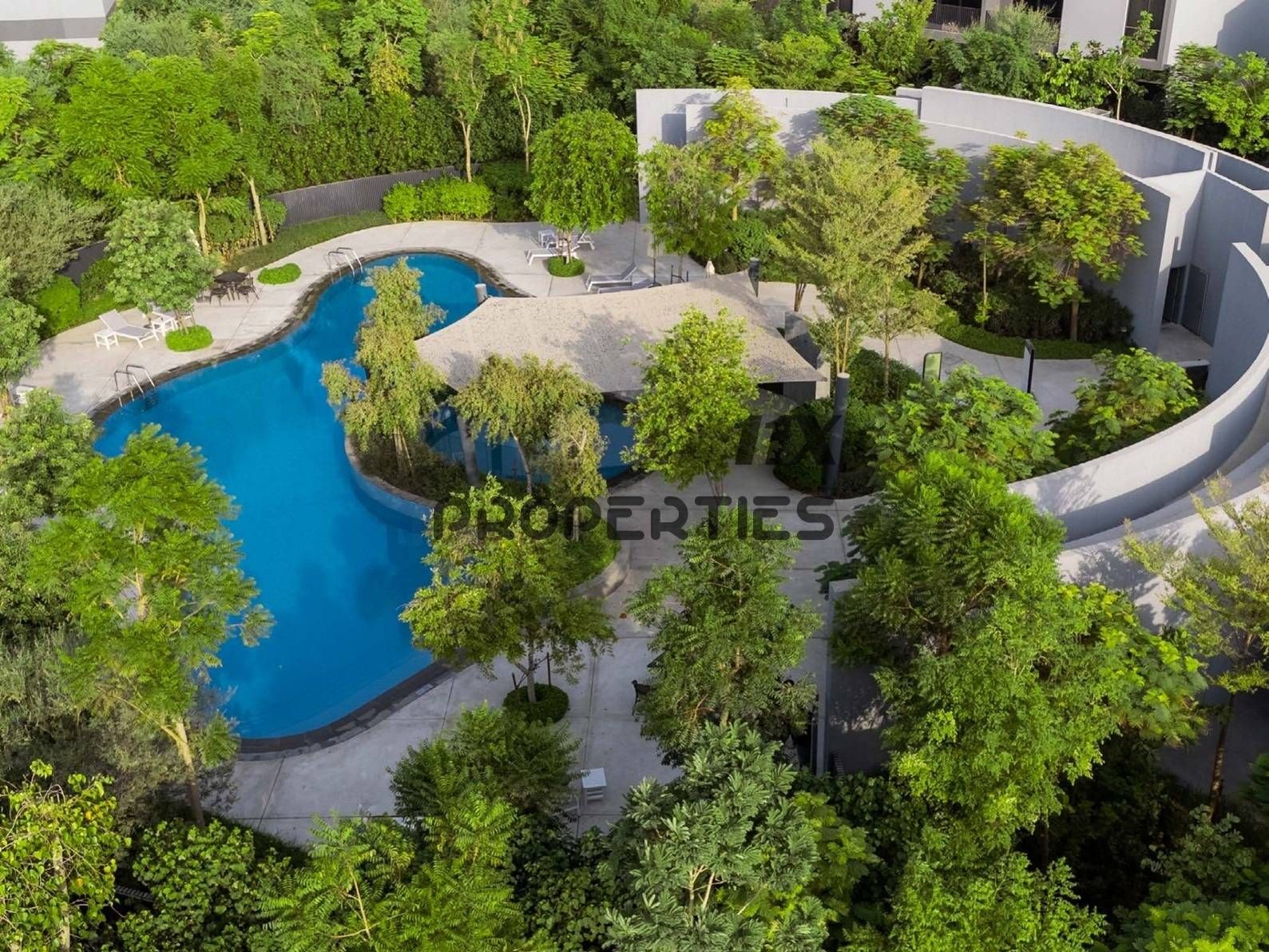 Spacious 4BR Townhouse | Corner Unit | ROI Focused