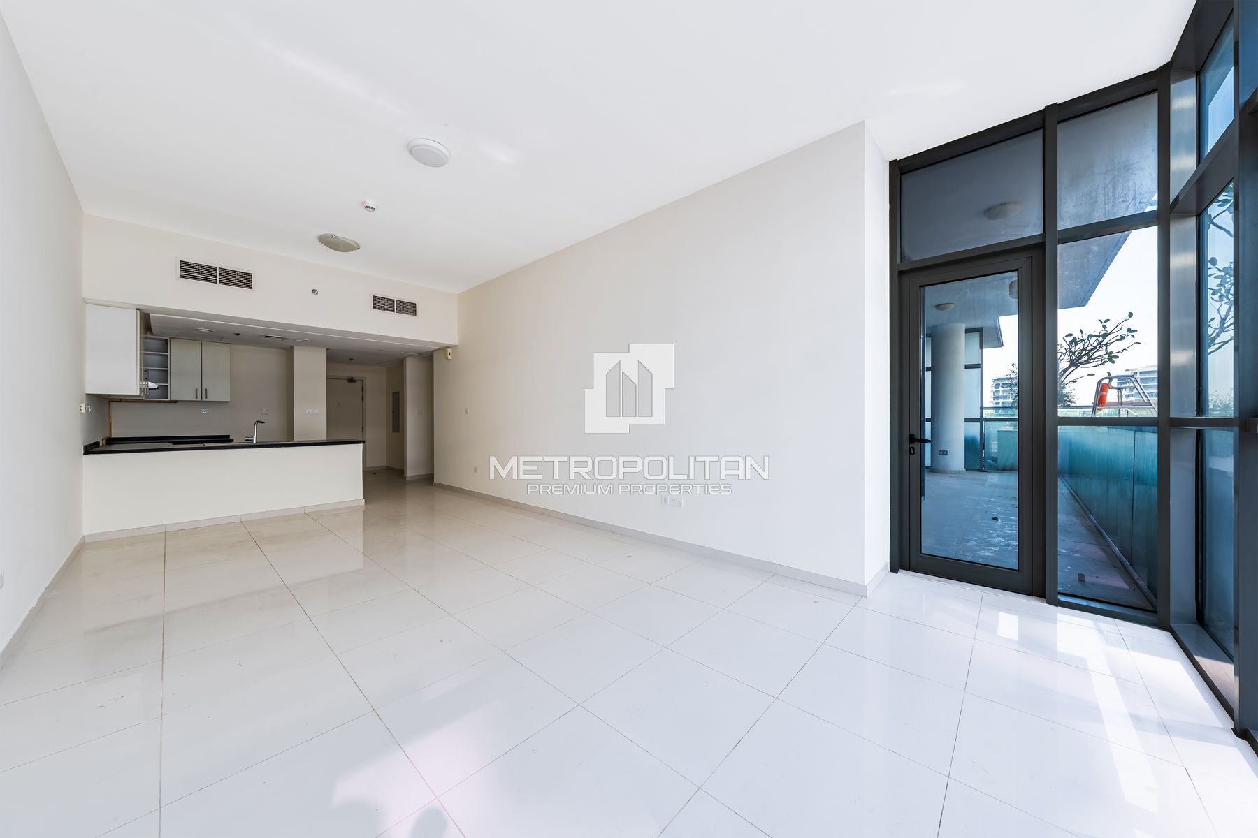 Investor deal | Large Layout | Prime Location