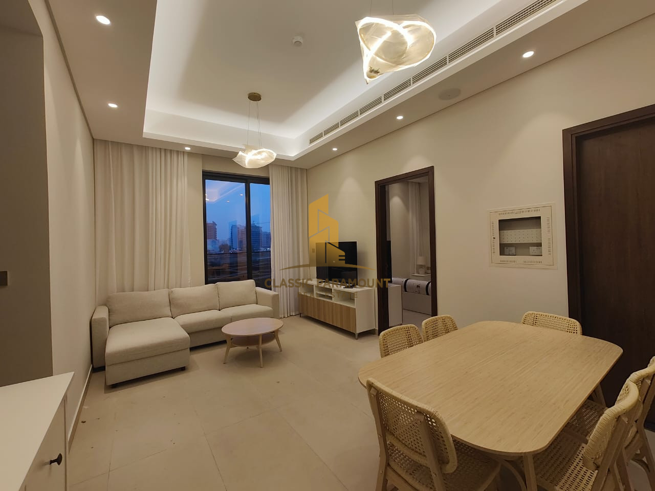 Spacious Living | Corner Unit | Amenitie...