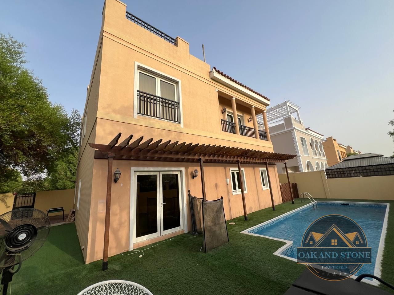 Spacious Unfurnished 5-Bedroom Villa with Pool