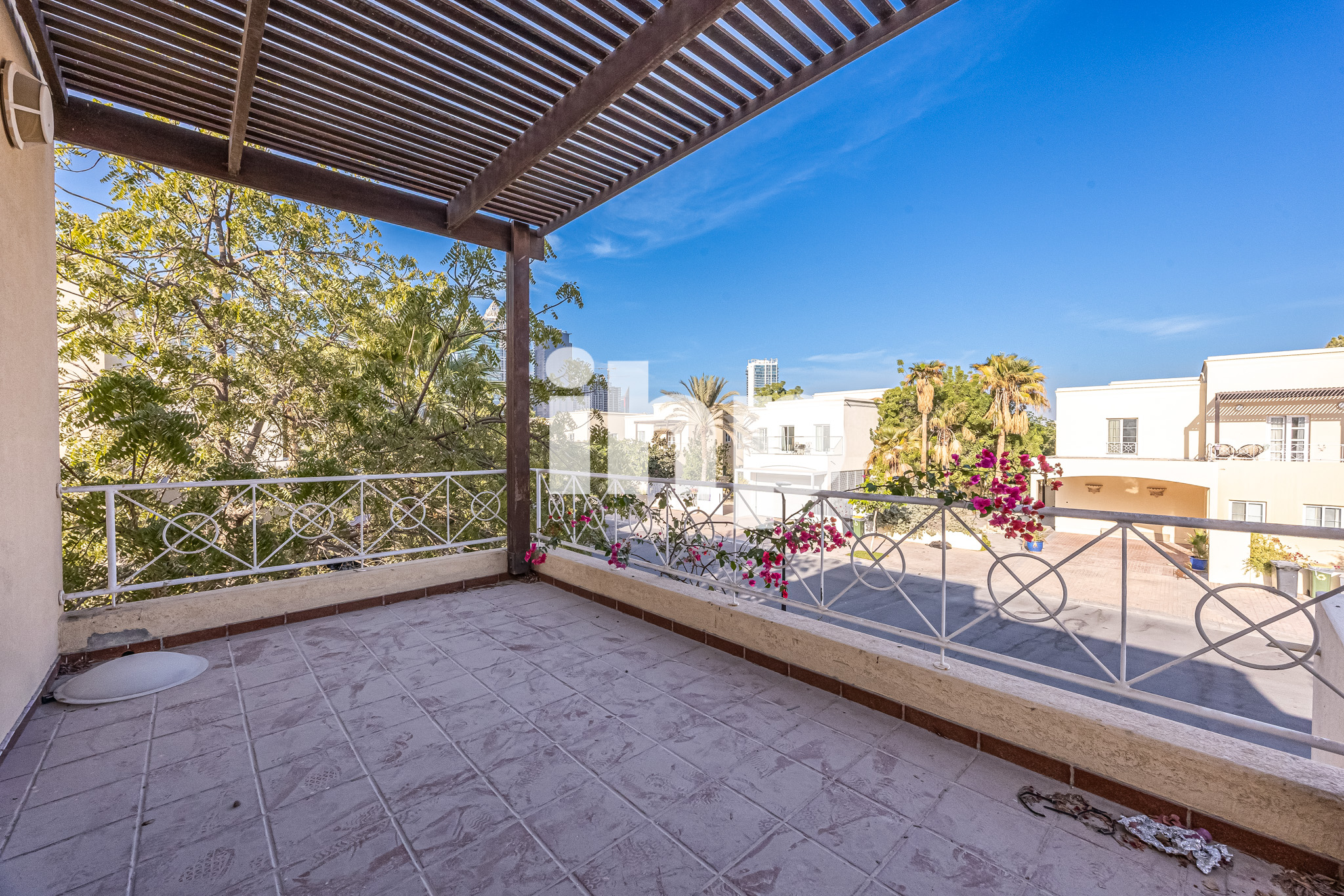 Fully Upgraded | Under Maintenance | Luxury villa |Type5|Unfurnished