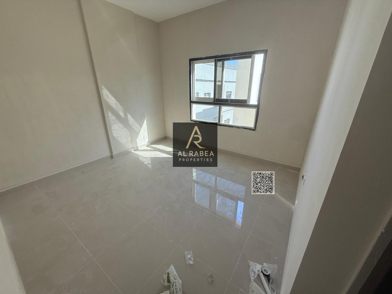Prime location - First occupancy - Roof