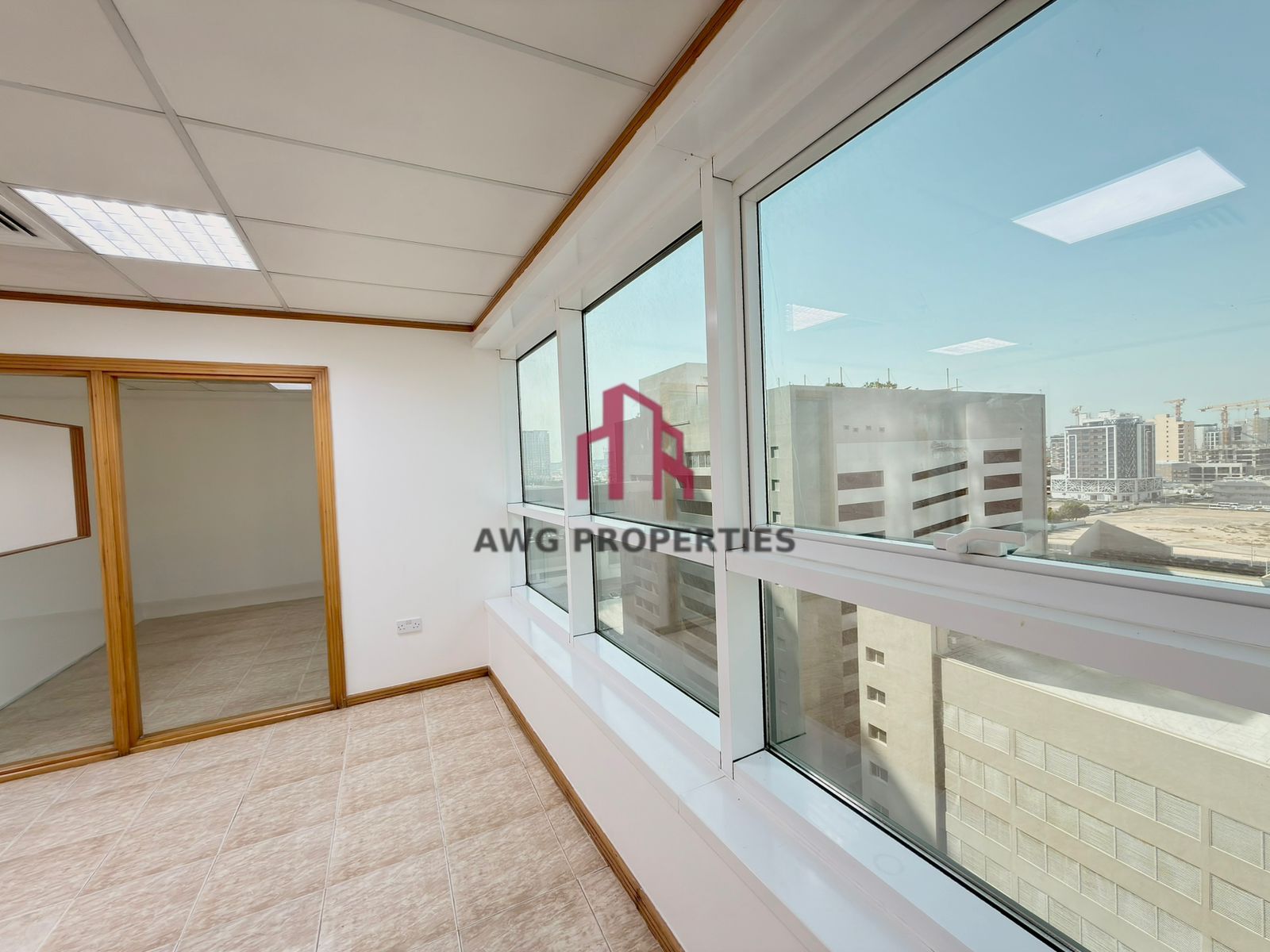 Premium Corner Fitted office| Prime location next to metro
