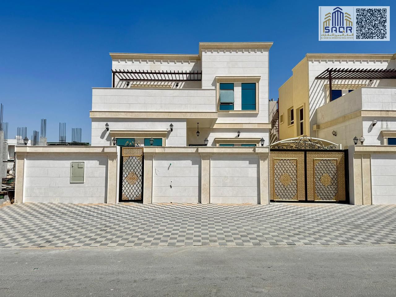 Villa directly on Sheikh Mohammed Bin Zayed Road and near the mosque, prime location