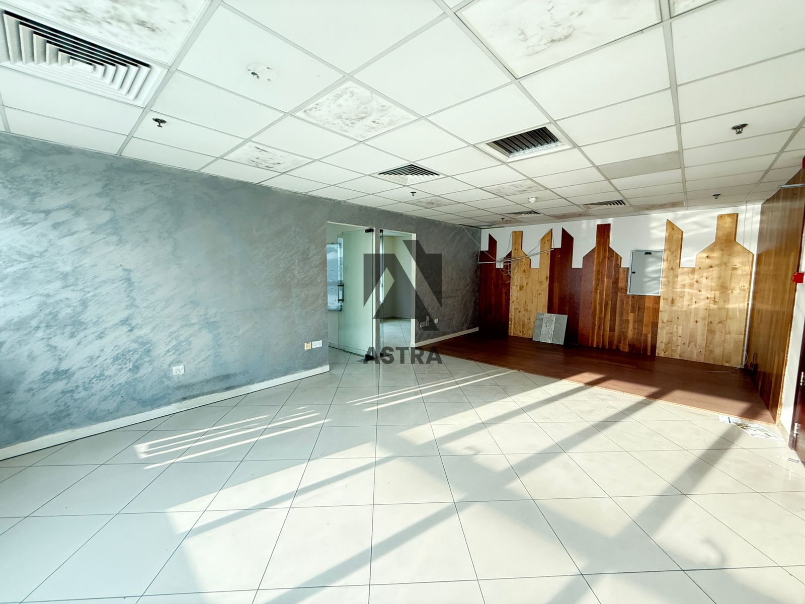 Fitted | Elegant | Executive Office | Best Price