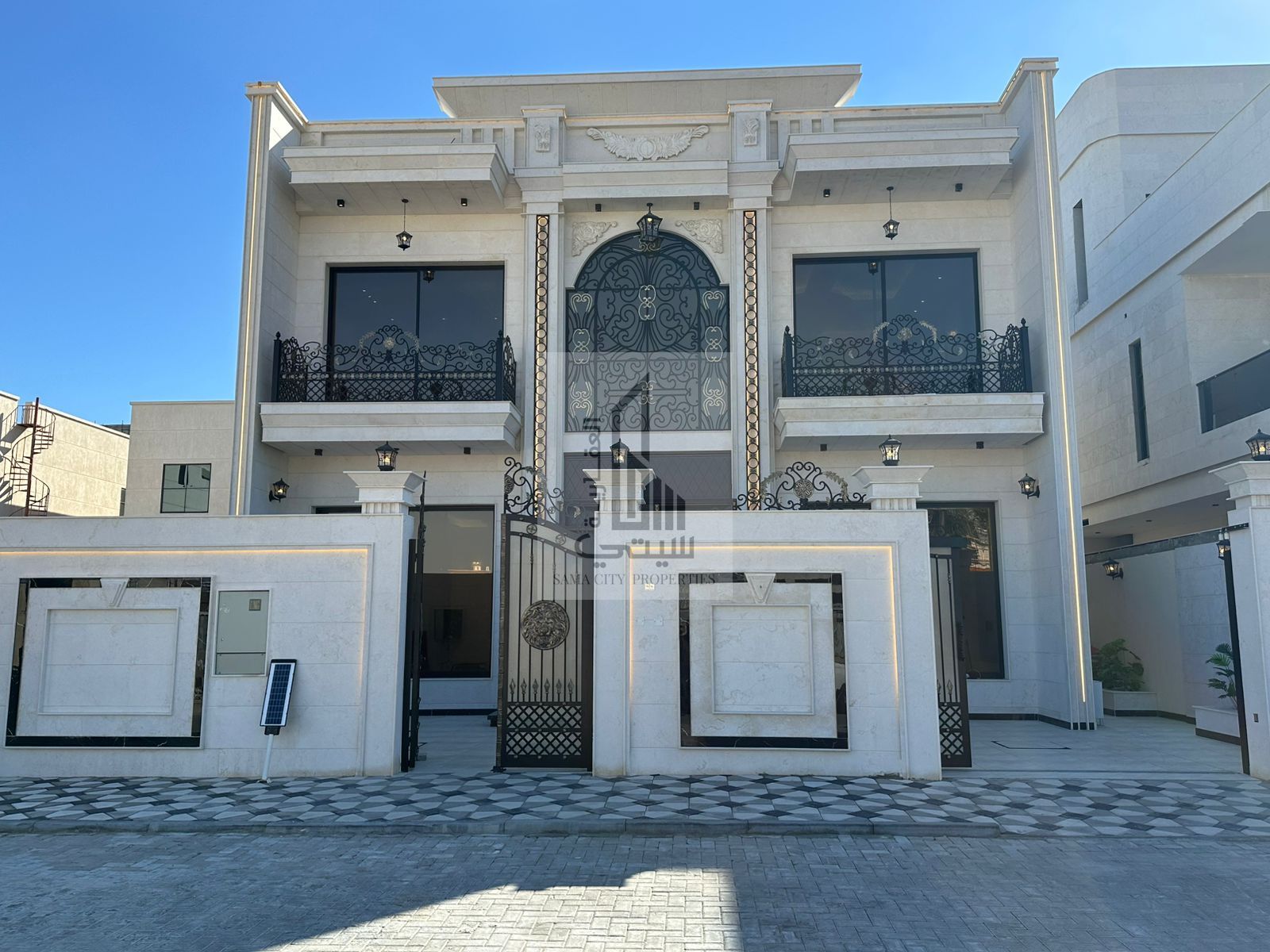 For sale: A classic 5-bedroom villa directly on Sheikh Mohammed Bin Zayed Road, one of the most luxurious villas in Ajman's Al Alia area. Excellent fi