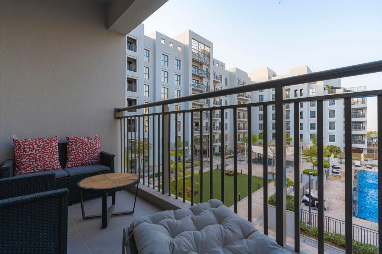 Bright Spacious 3BR Apartment | Vacant on Transfer