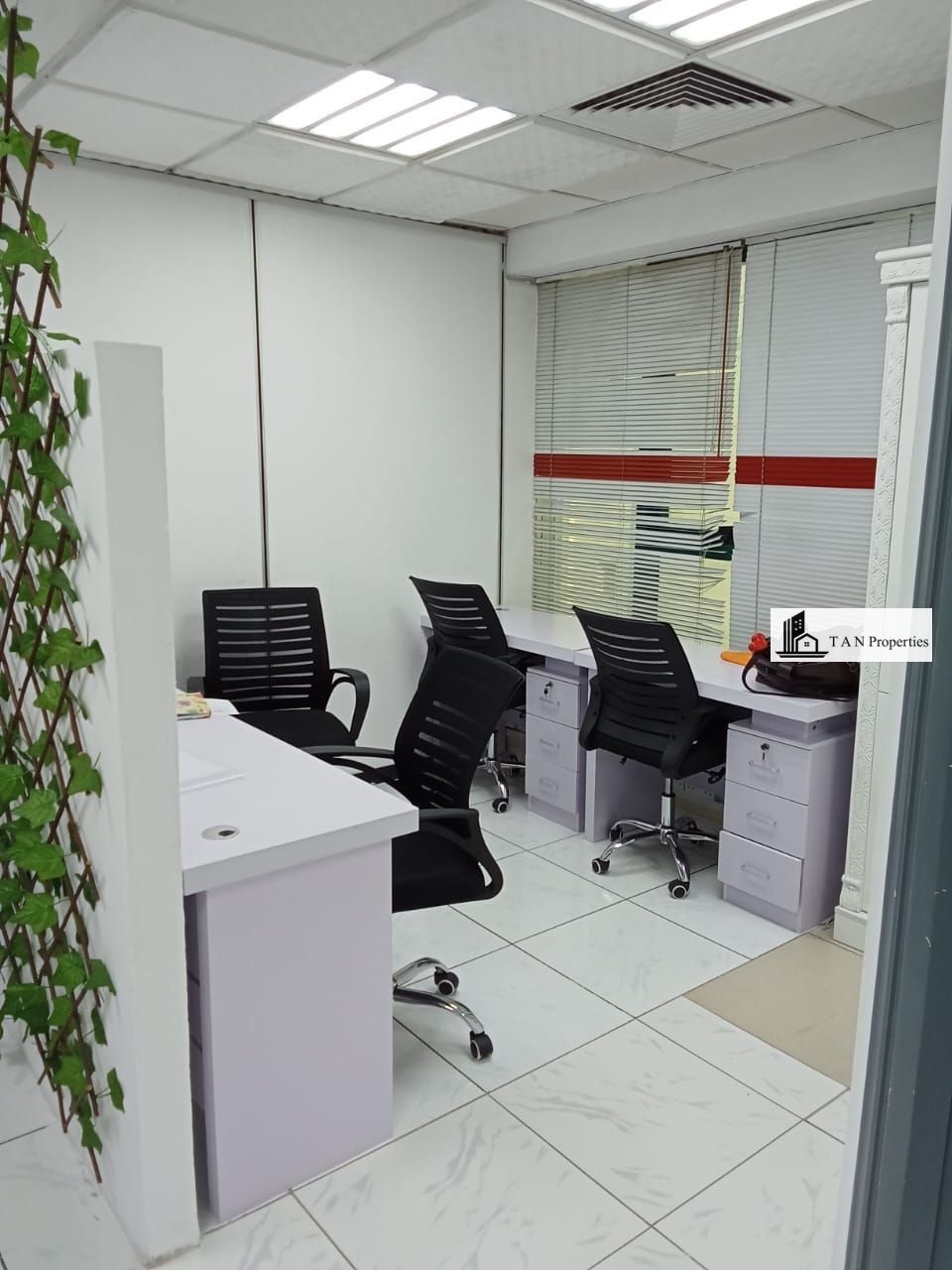 ||Independent Office ||Front of Metro ||Mankhol
