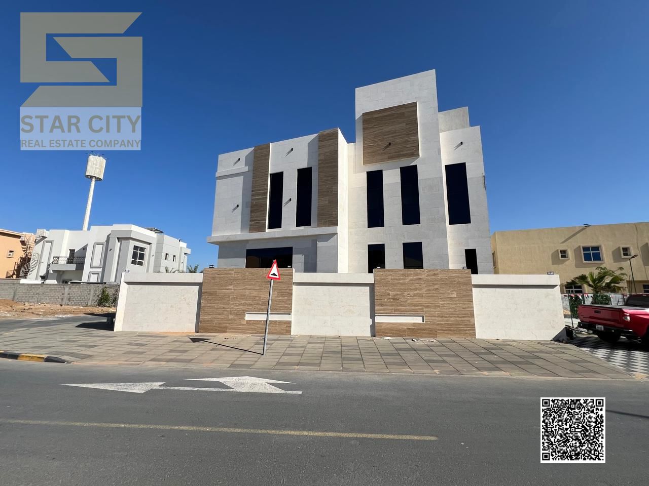 Luxury corner villa with a full stone modern façade and a private swimming pool | An unmissable opportunity