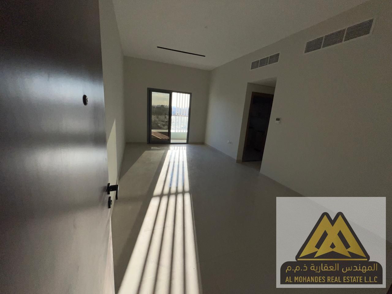 First occupant | Central air conditioning | Good space | Good location | High-end finishing