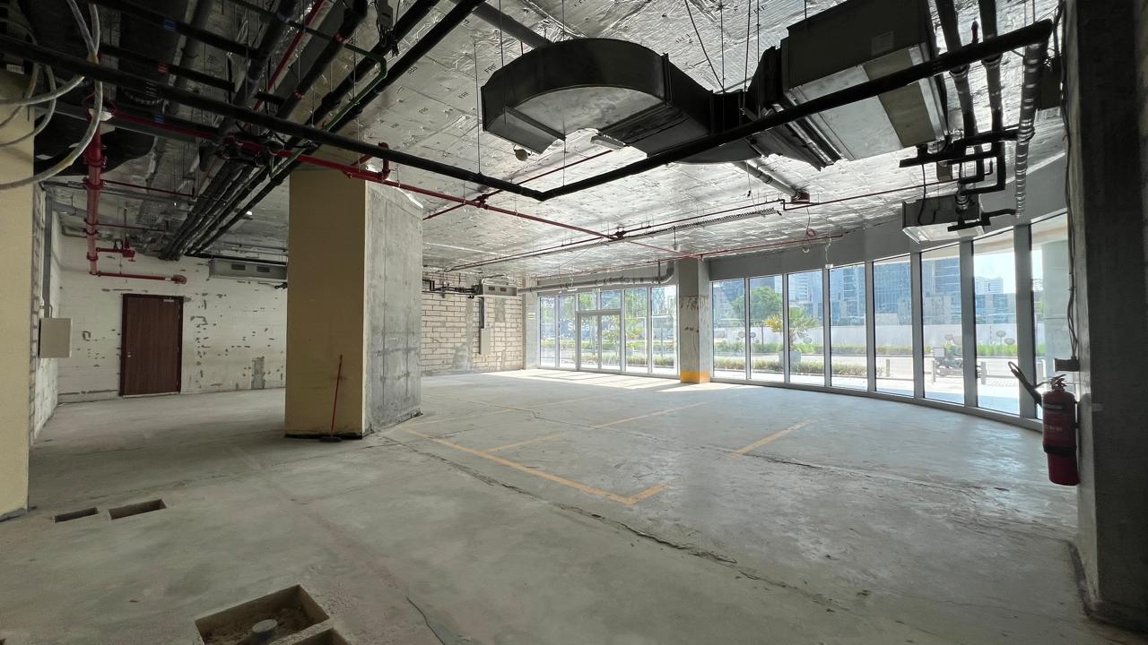 High Footfall | Road Facing | Prime Location | Shell & Core