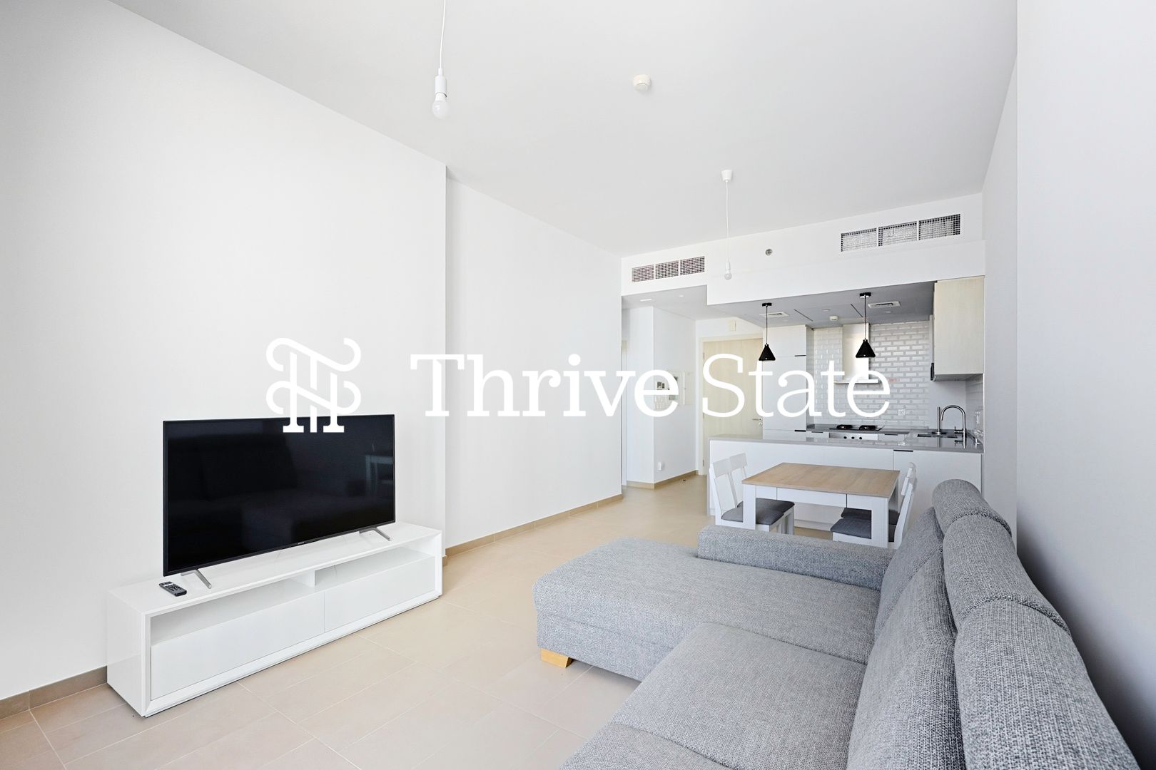 Modern and Stylish 1BR | Vacant and Ready to Move
