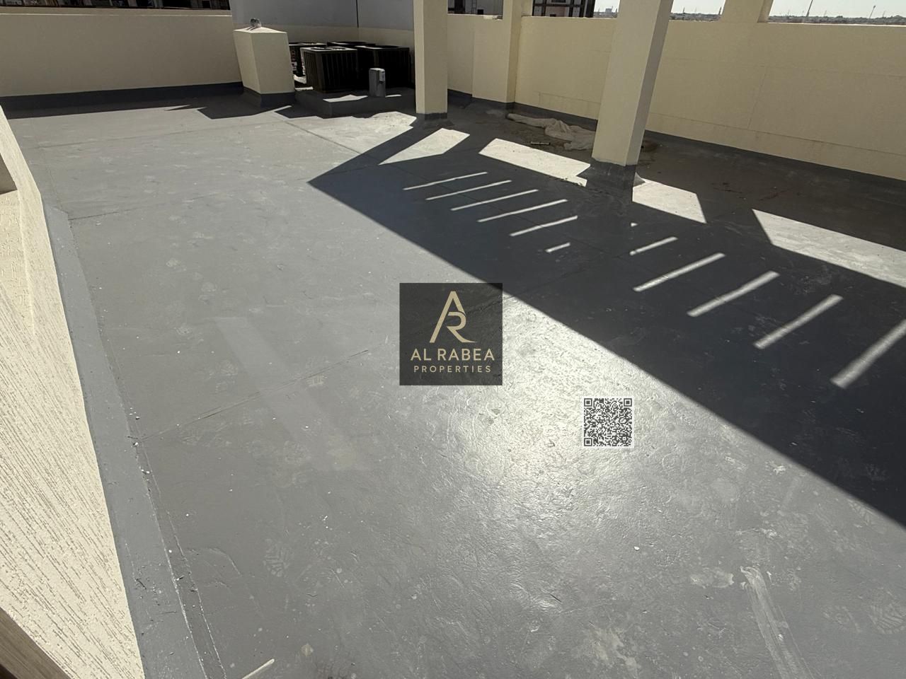 One bedroom, living room, two bathrooms, balcony, and rooftop terrace in a brand new building. First occupancy. Prime location close to all services i