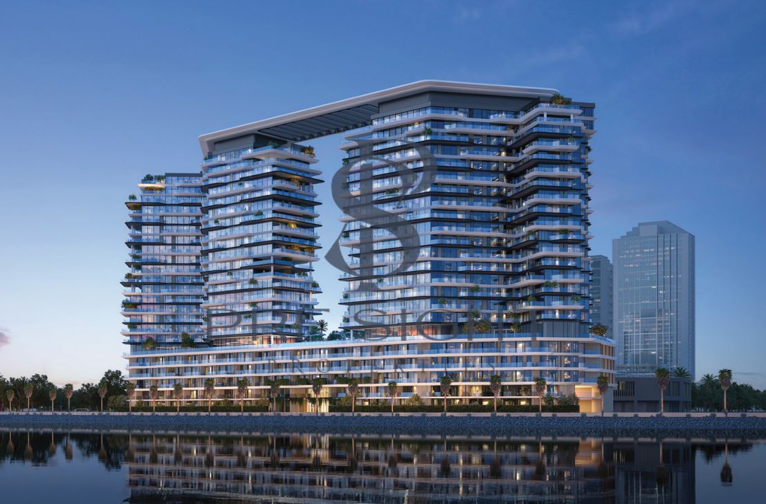 Corner unit | Single row | prime location