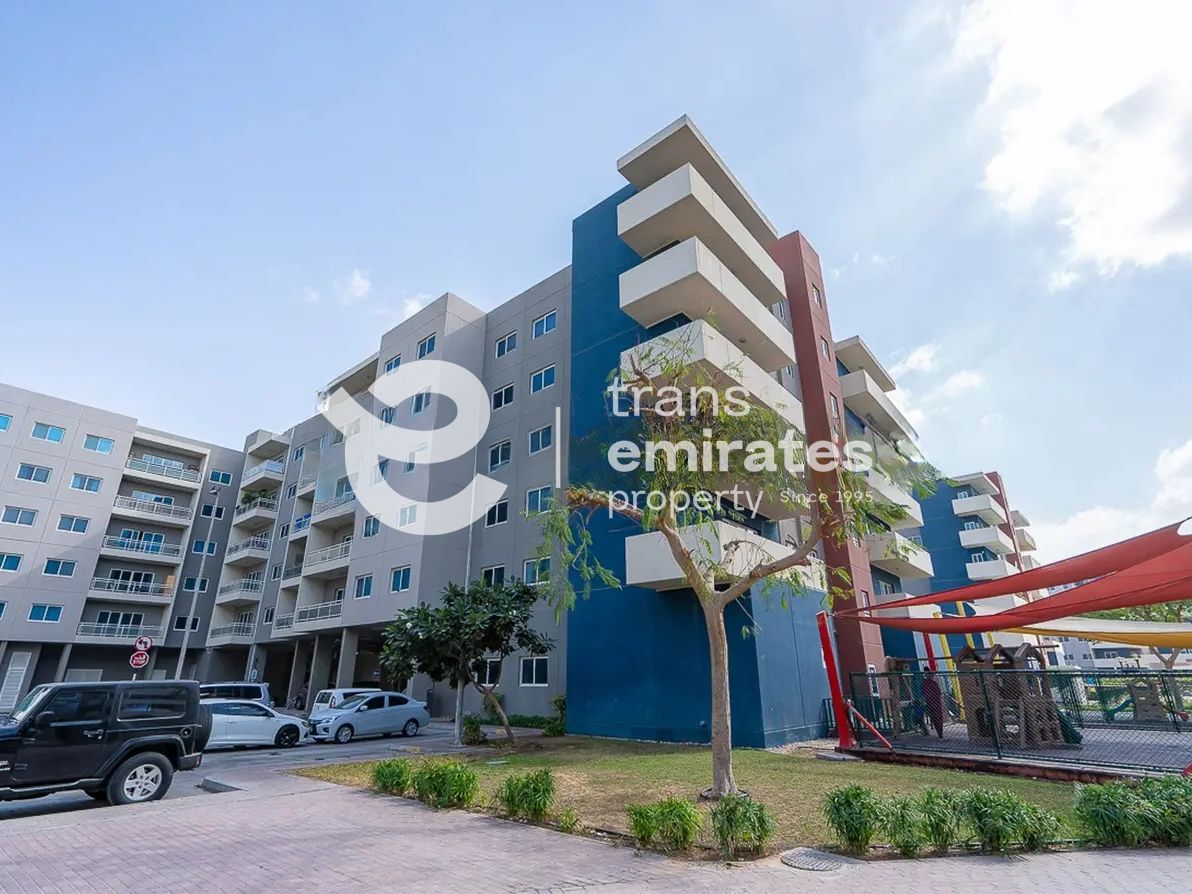 Spacious Layout | Stunning 2BR | Family Community