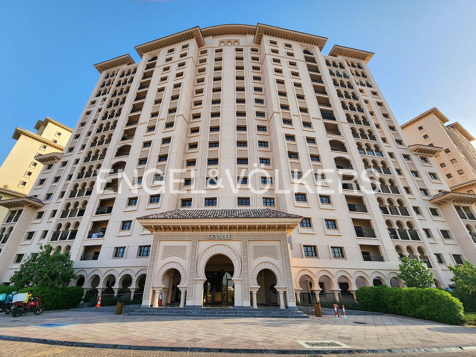 Vacant on Transfer | Great View | Serious Seller