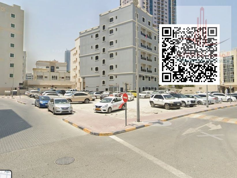Land for quick sale in Al Nakheel at an excellent price and in a very prime location, corner plot on two streets, residential/commercial zone.