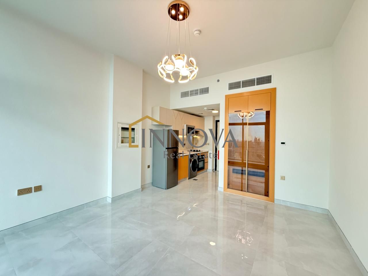 High Floor l Semi Furnished | Ready to Move