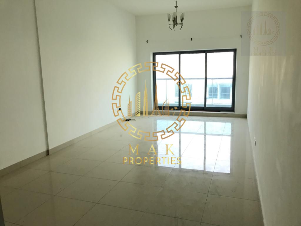 Spacious & Vacant| 1 BR Unit | Unfurnished | Prime location