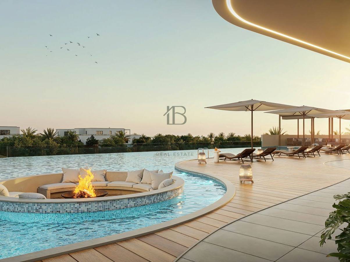 1BR + Study Room | Private Pool | Coastal Living