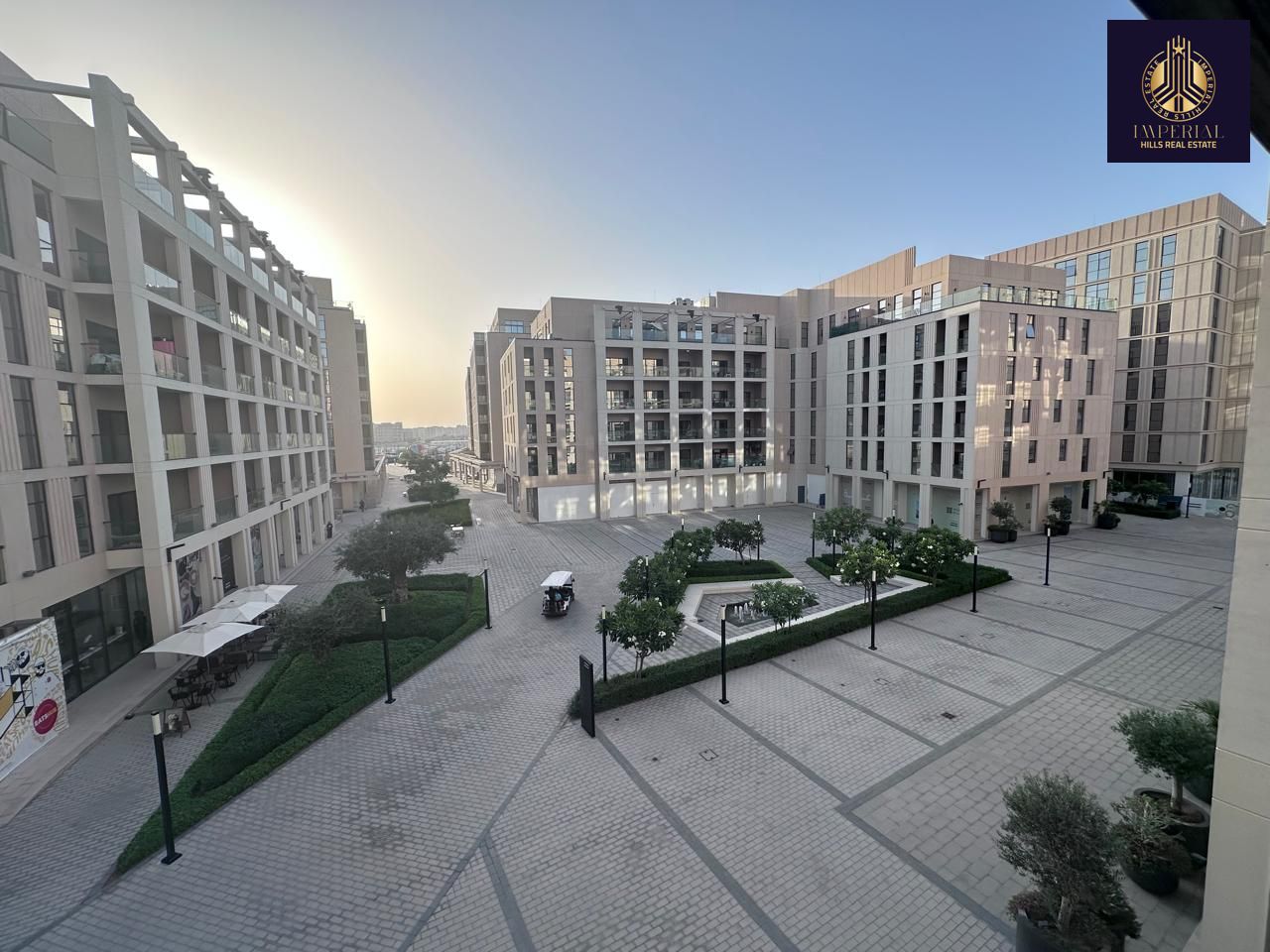 One bedroom and living room - Ready in 3 months - Freehold ownership for all nationalities - 10% return on investment - Smart home - Gated residential