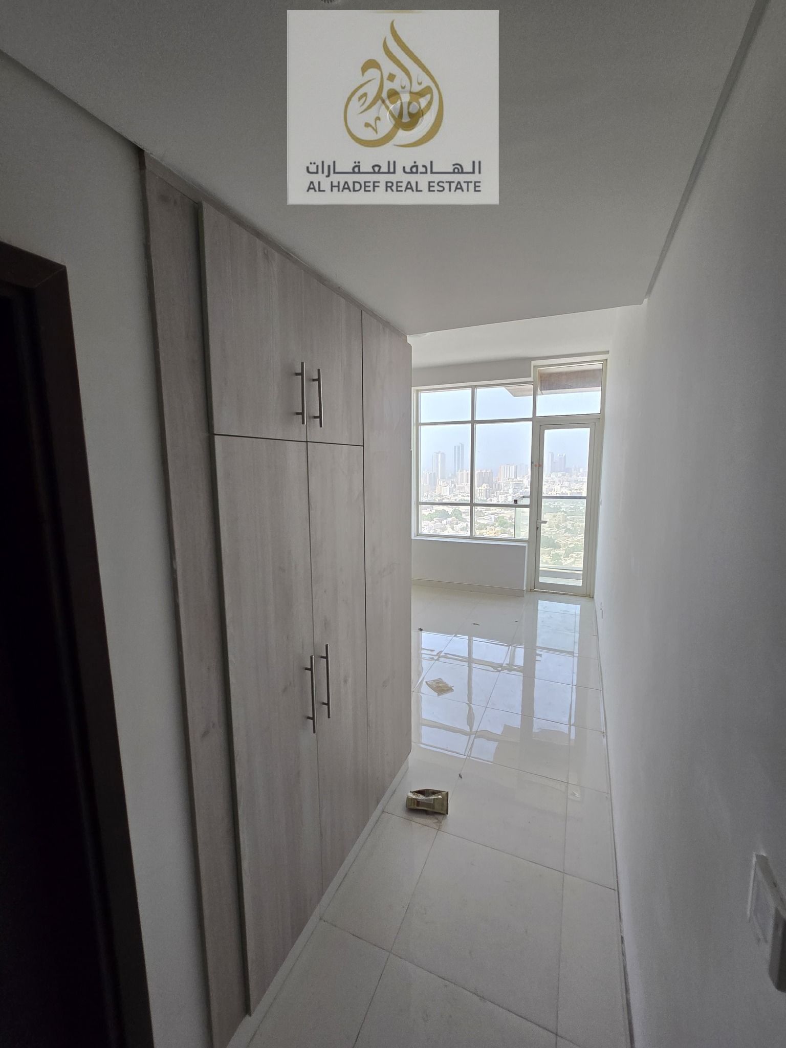 Two-bedroom apartment with a living room, second tenant, with private parking, annual rent