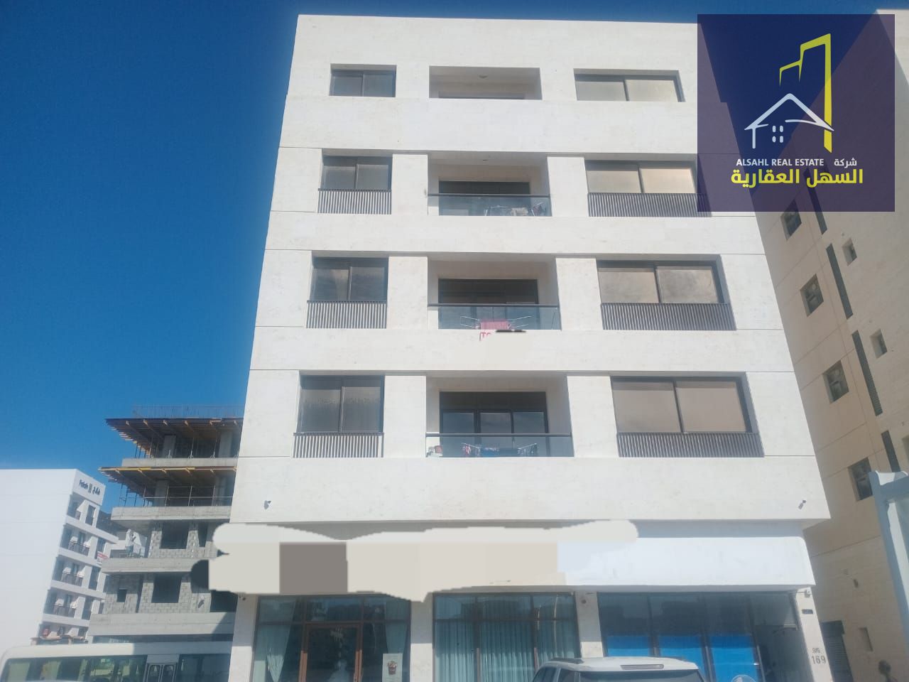 For Sale – Residential Building in Al Falah Area, Sharjah Building Details: 4-storey building Plot area: 5,000 sq ft Fully rented