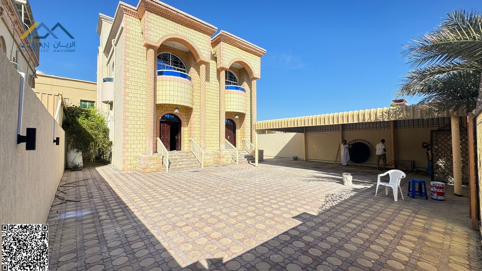 A fully renovated villa with air conditioning, ready for occupancy.