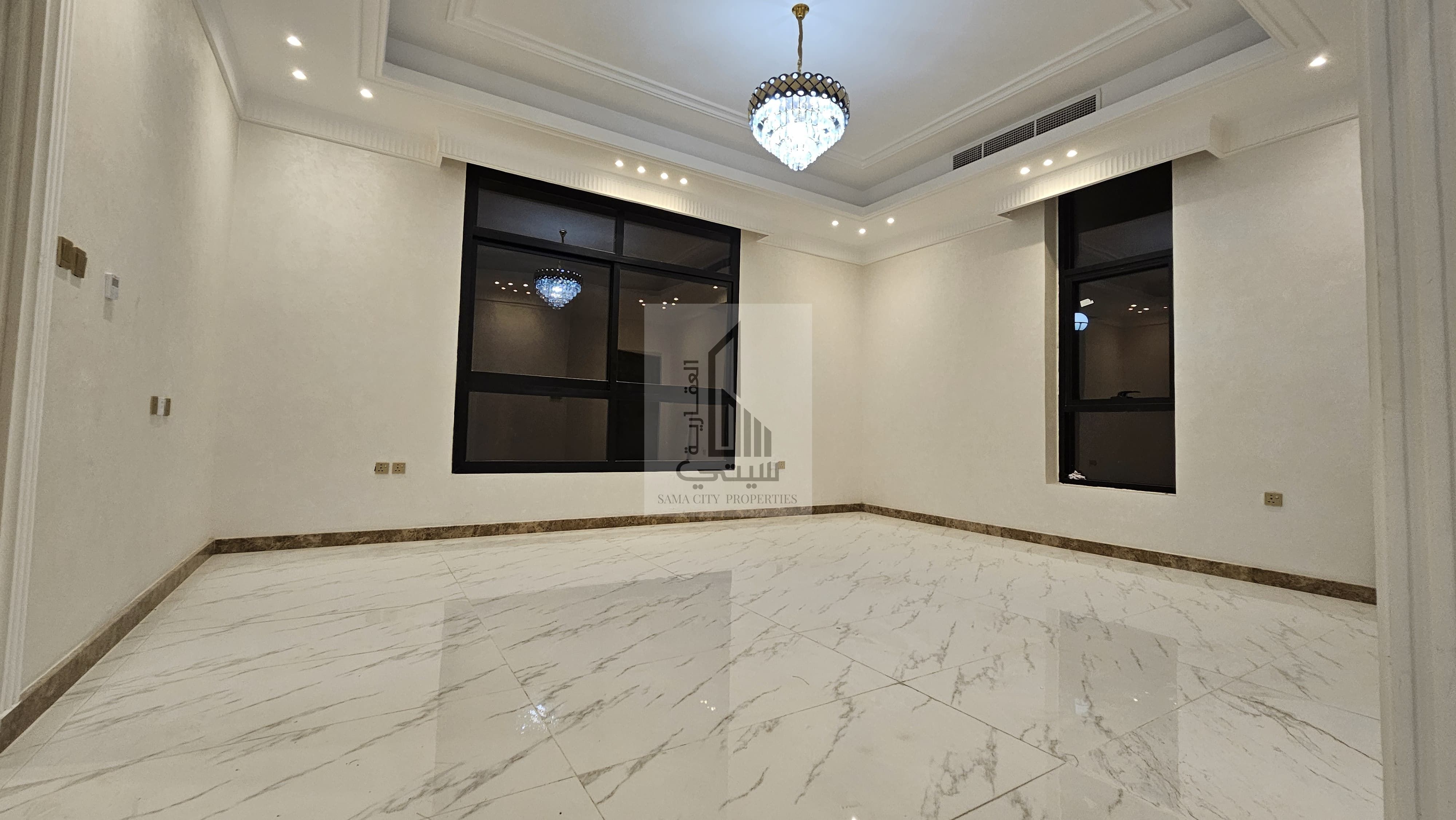Spacious 5 BR Villa in Al Yasmeen 1 - Family-Friendly Haven