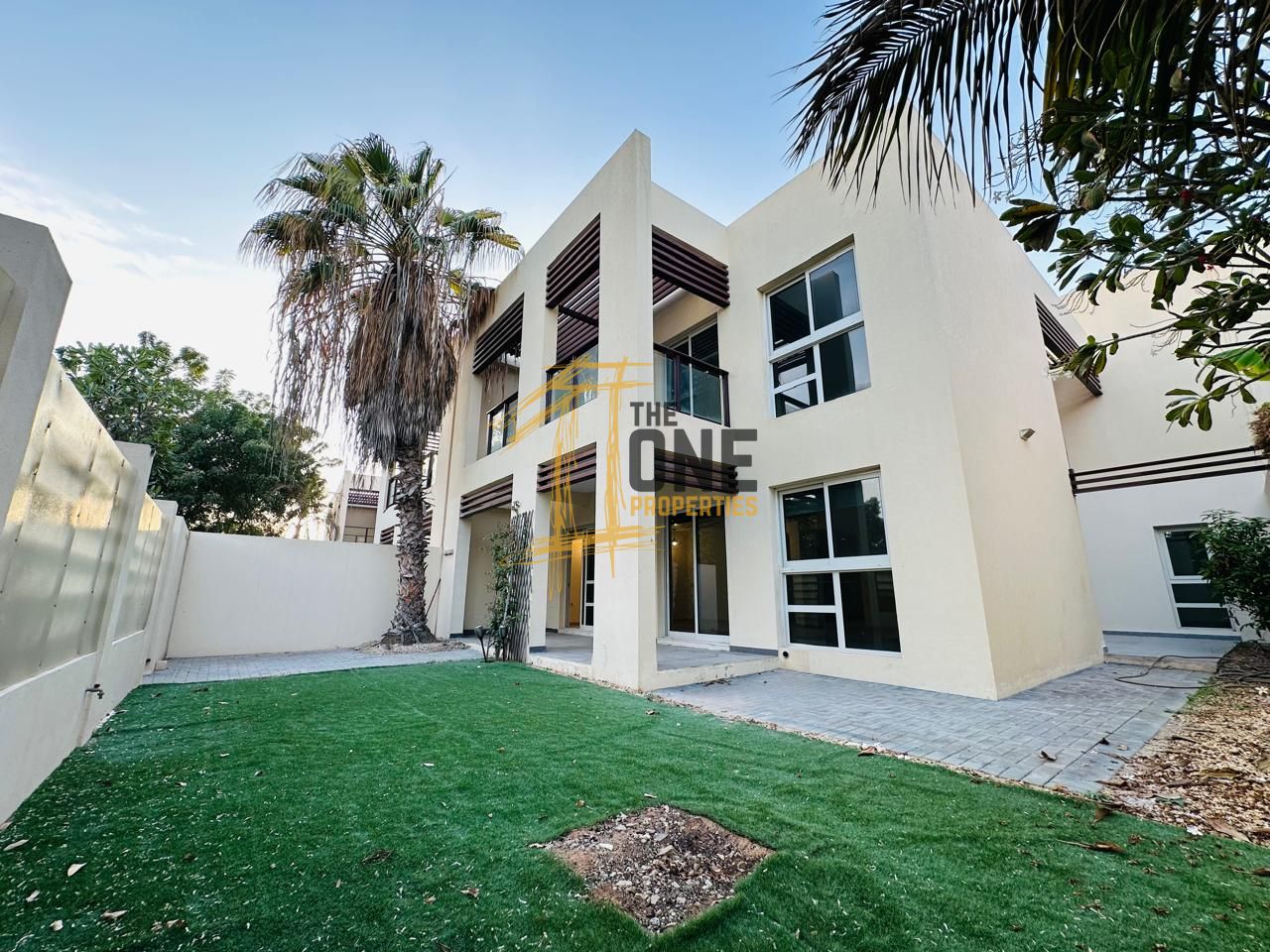 Furnished Townhouse 3 bedroom +| Beach access| Jacuzzi