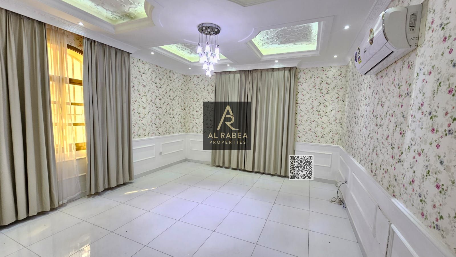 Villa for rent in Al Muwaihat Two floors 5 master bedrooms Majlis and living room Maid's room Large yard 120,000 (negotiable)