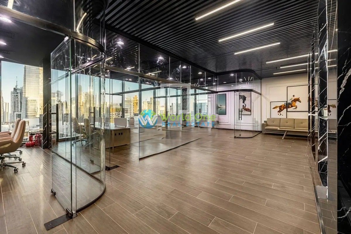 Burj Khalifa View | Premium Office Location | Higher Floor