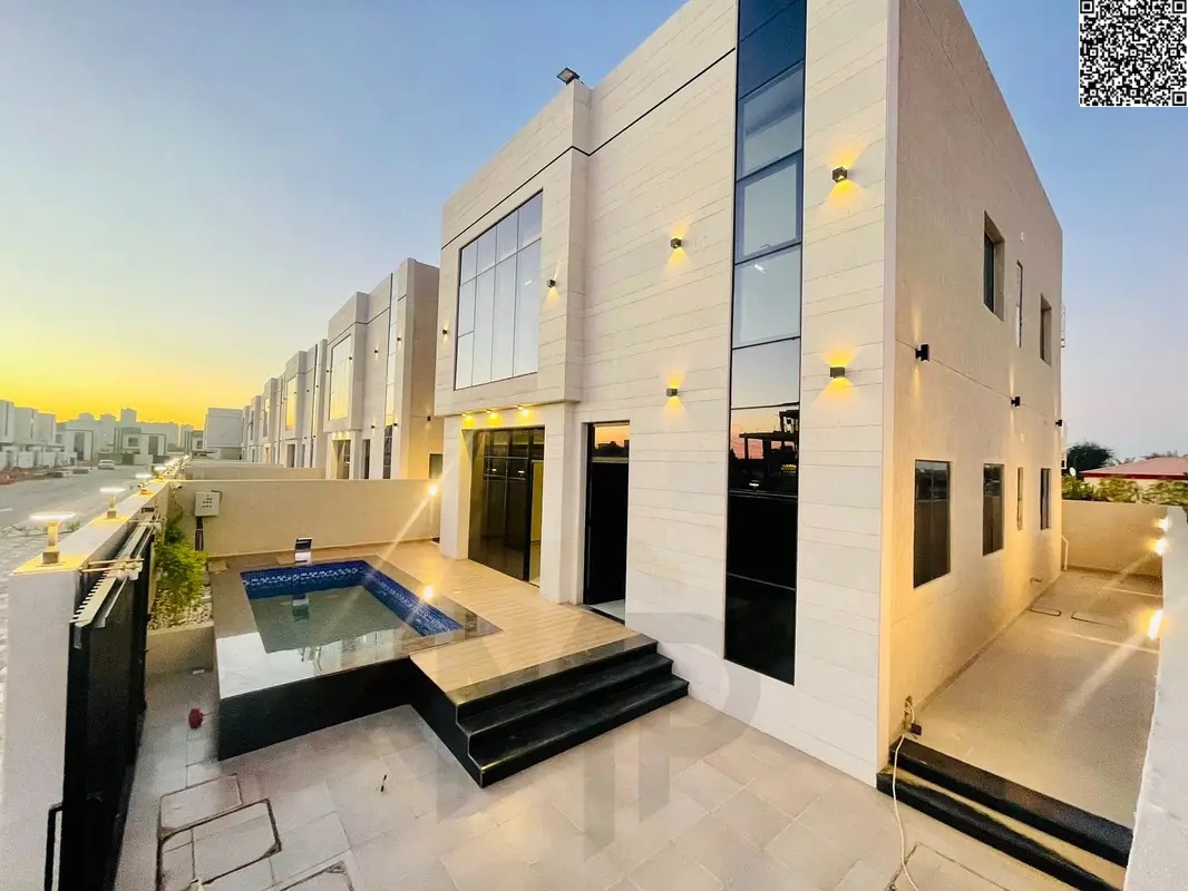 Villa for sale, price includes registration and ownership fees - Two floors with a swimming pool - Freehold ownership for all nationalities for life