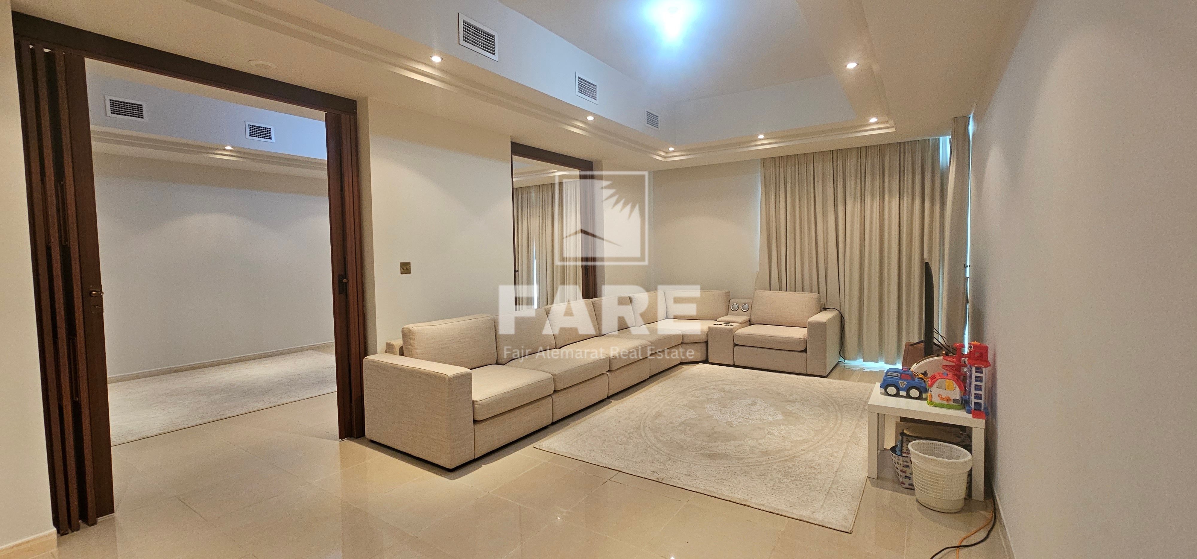 Spacious 3-bedroom apartment – free A\C – stunning view – area of 256 m²
