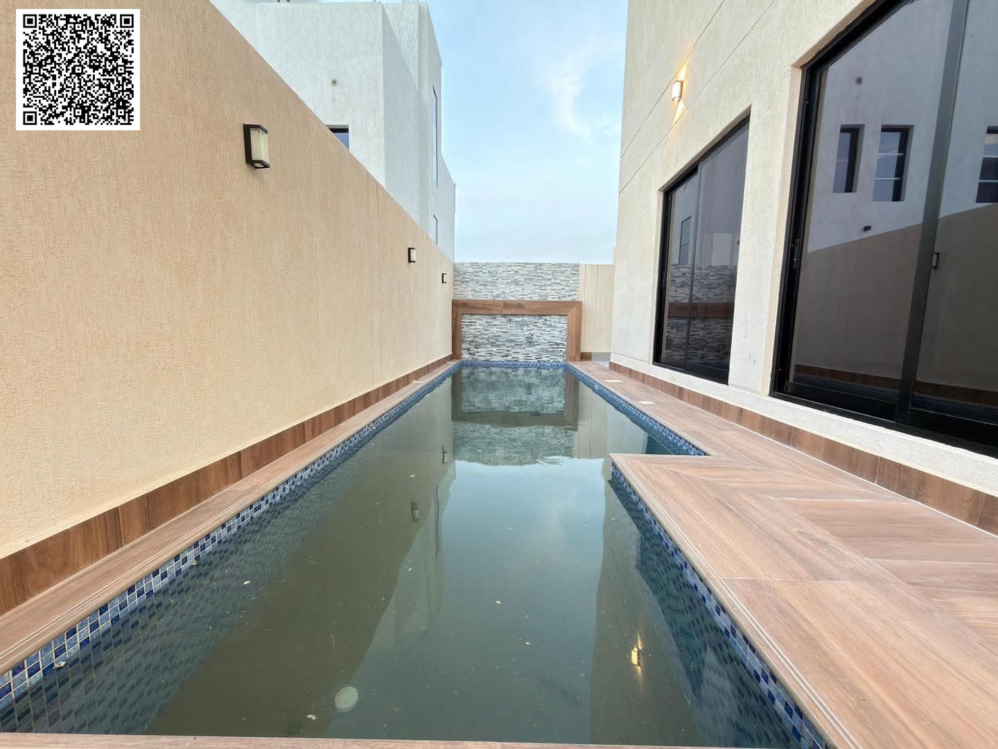 Your chance to own a villa with a swimming pool, fully equipped with air conditioning, electricity, and water, ready to move in. Freehold ownership av
