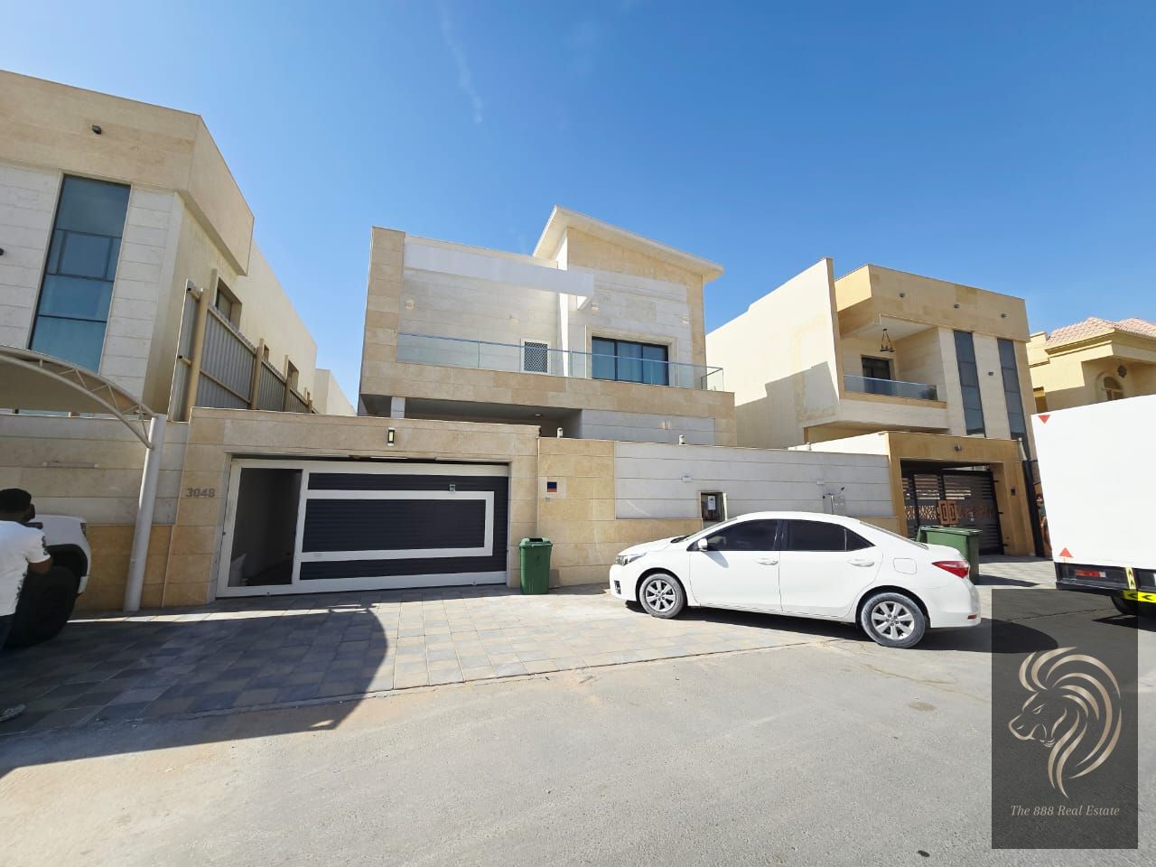 SEMI FURNISHED 5 BEDROOM EXCELLENT DESIGN I FOR RENT