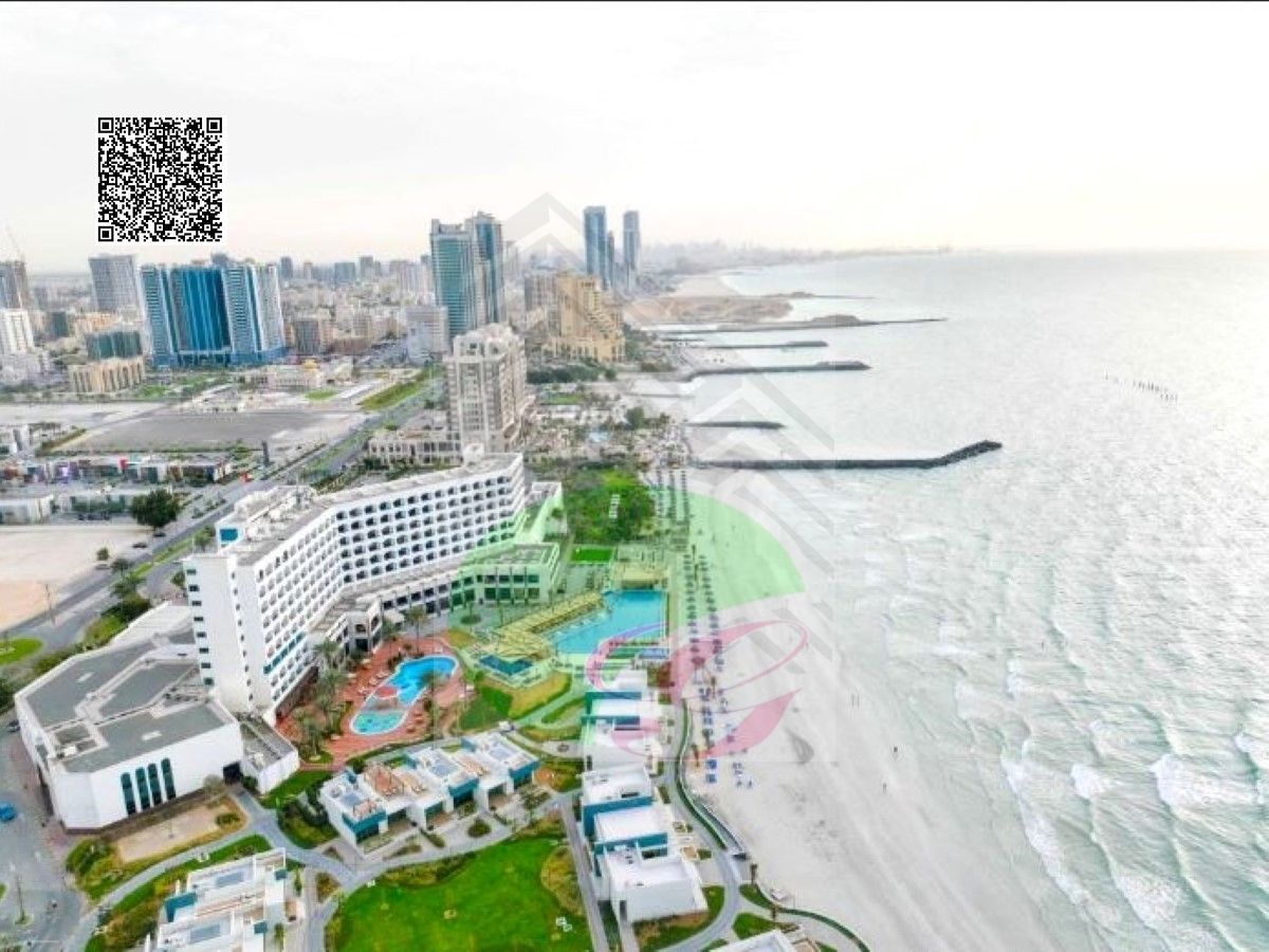 Unbitable Sea View - Investment Potential - No Extra Fees - Freehold - Beachfront