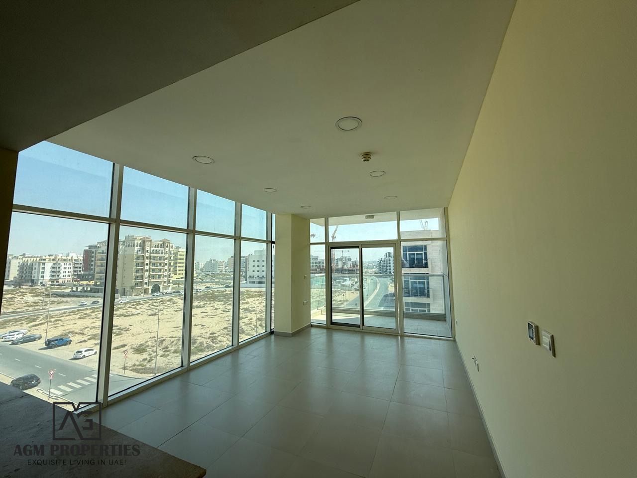 CORNER UNIT| RENTED| cash-mortgage