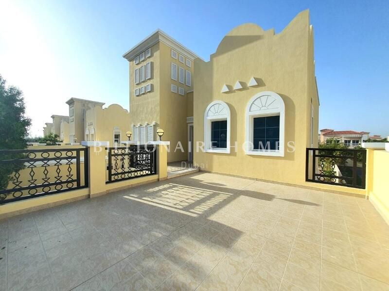 Vacant | Upgraded | Ready to Move In