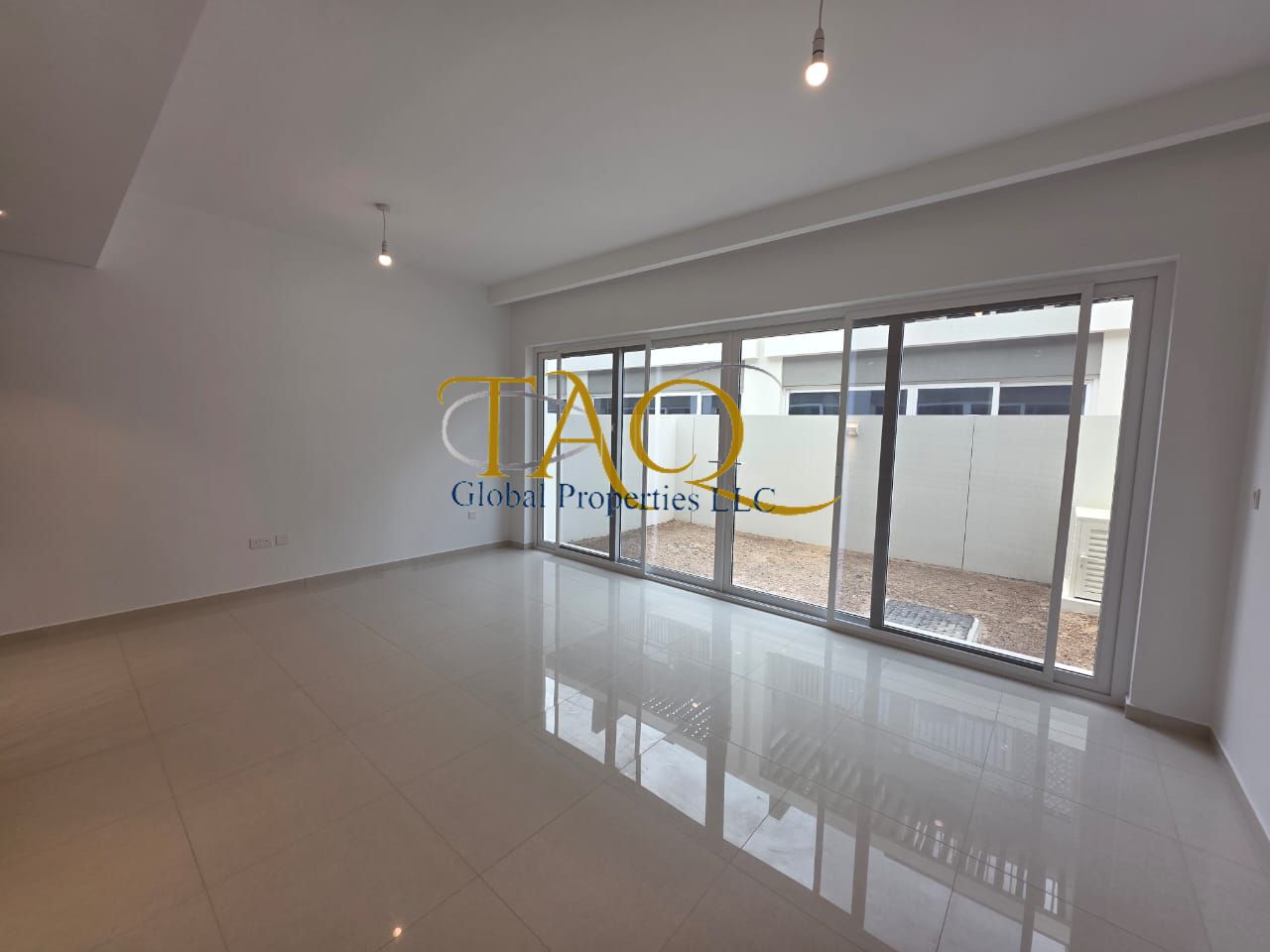 BRAND NEW 3BR | UN-FURNISHED | BACK TO BACK |