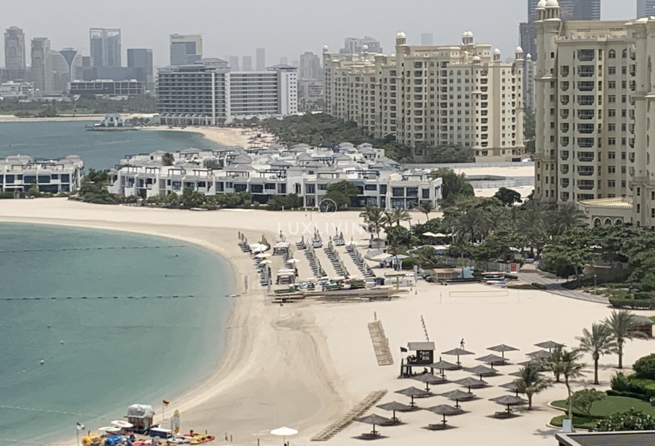 Sea View | Maintenance Included | Spacious