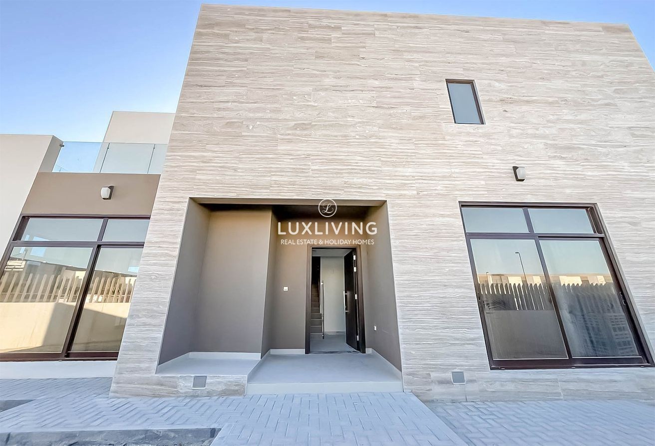 Corner Unit | Near Park and Pool | Prime Location