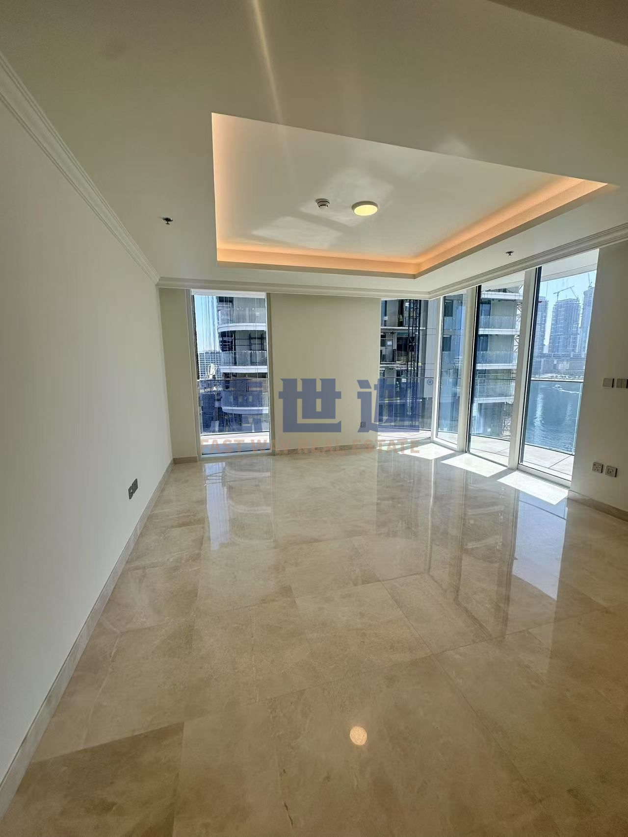 Brand New | Beachfront | Great Community