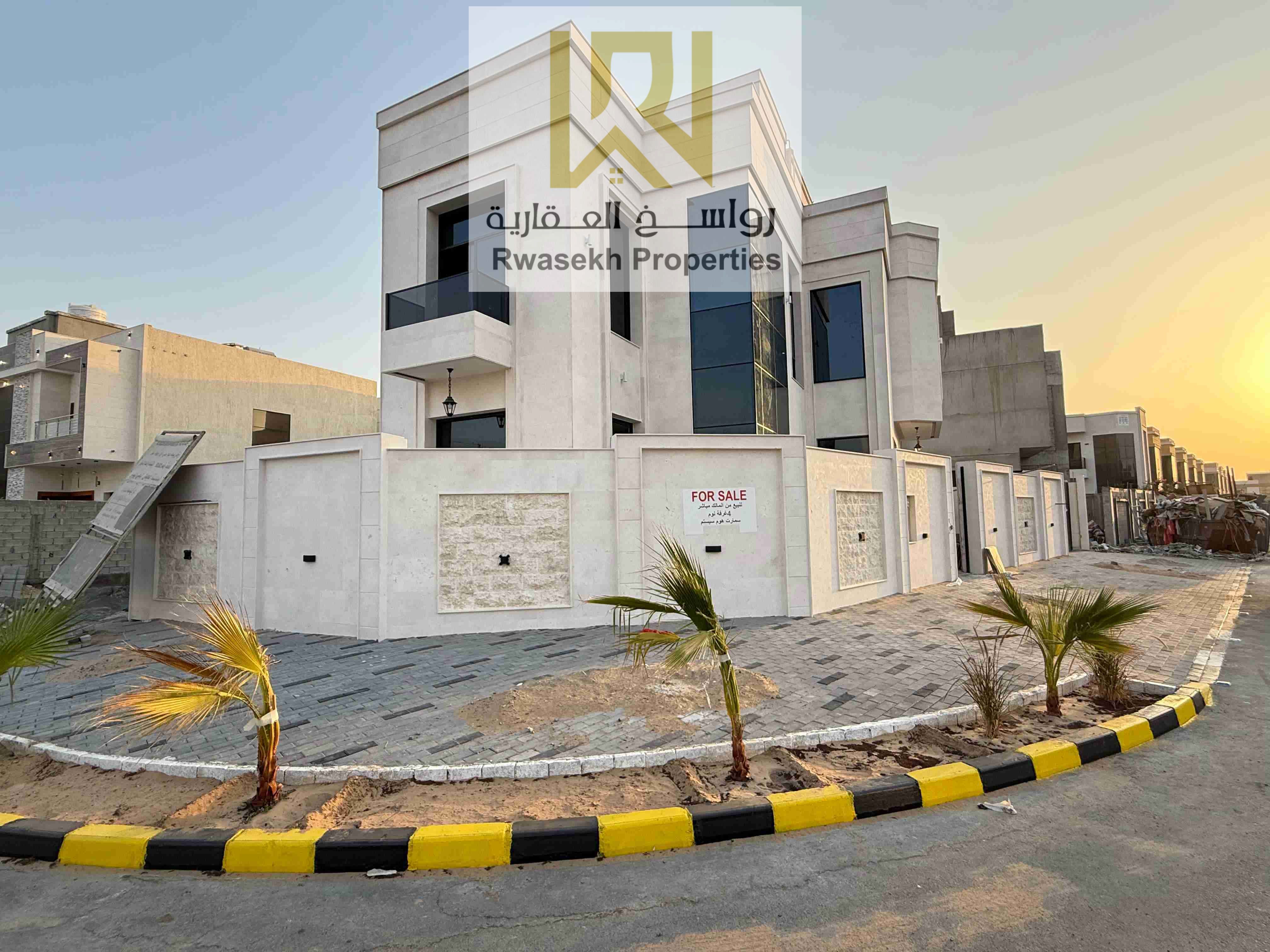 luxury 4 bedroom villa including electricity and water