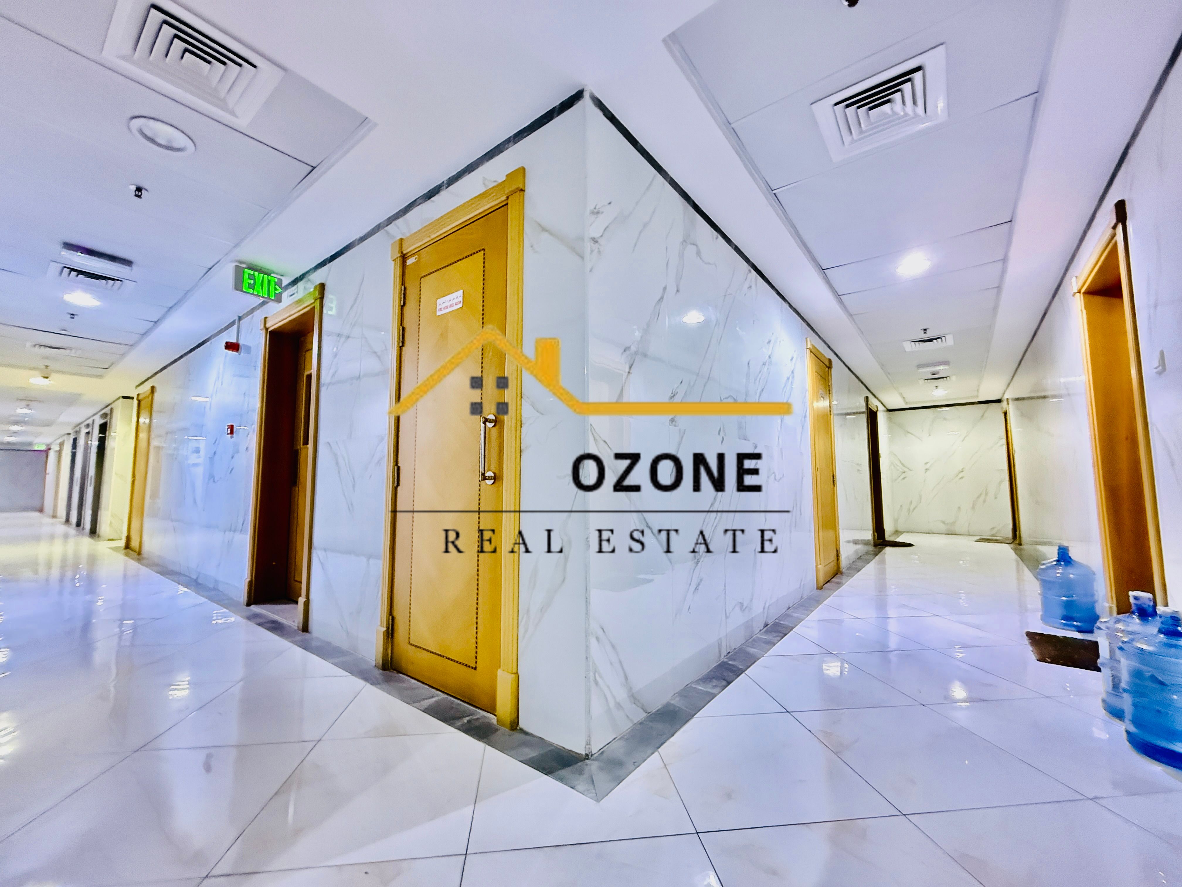 HUGE SPECIOUS 2BHK WITH COVER PARKING//FREE MAINTENANCE//AT PRIME LOCATION//