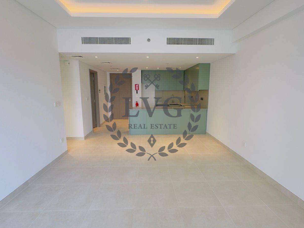 Modern 2-Bedroom Apartment | Central Park View| High floors