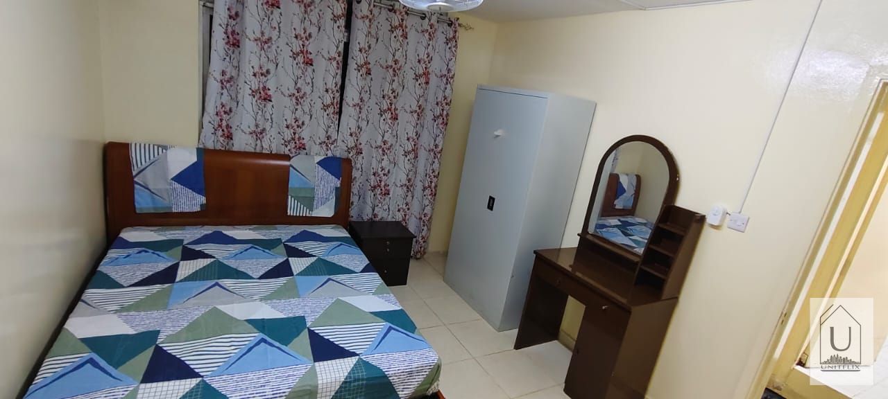 2BHK MONTLY CLOSE TO PARK